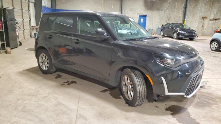 KIA Soul  2025