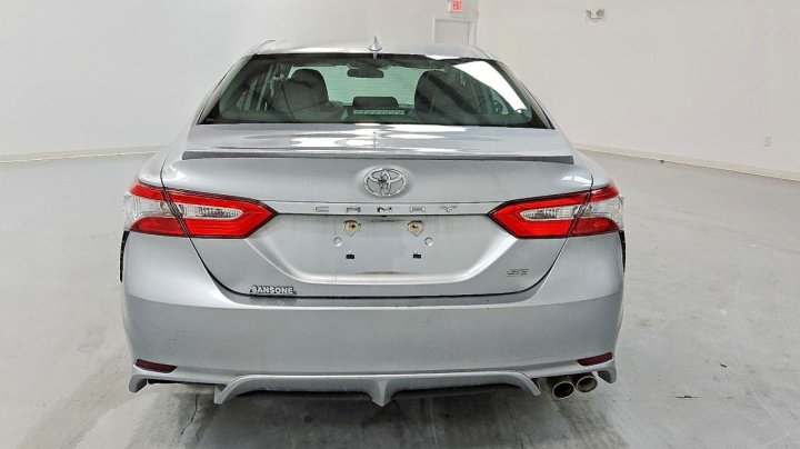 Toyota Camry  2019