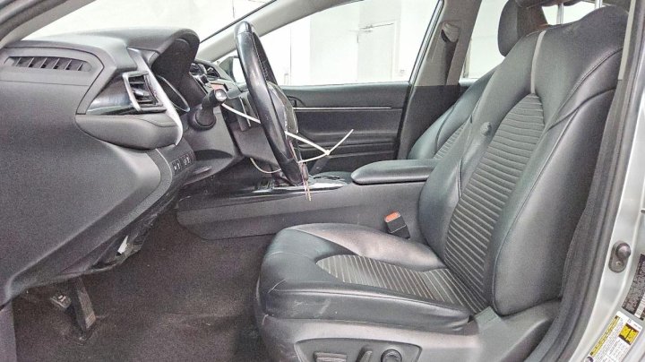 Toyota Camry  2019