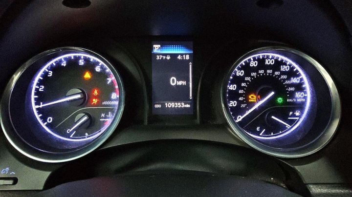 Toyota Camry  2019
