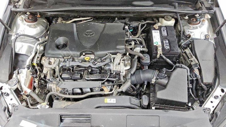 Toyota Camry  2019