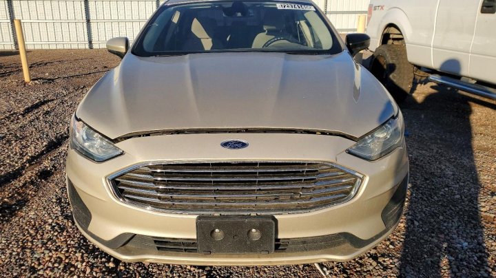 Ford FUSION  2019