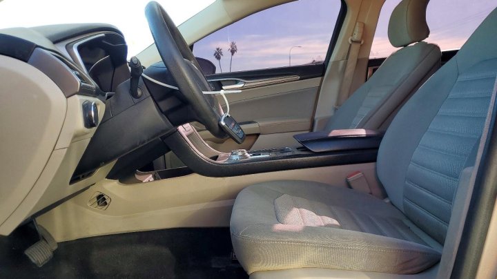 Ford FUSION  2019