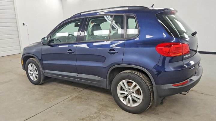Volkswagen Tiguan  2016