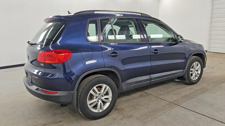 Volkswagen Tiguan  2016