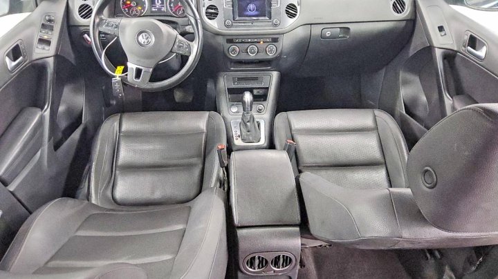 Volkswagen Tiguan  2016