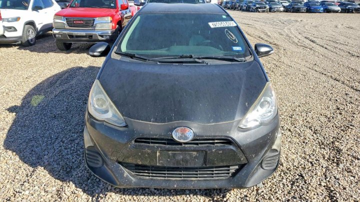 Toyota Prius  2016