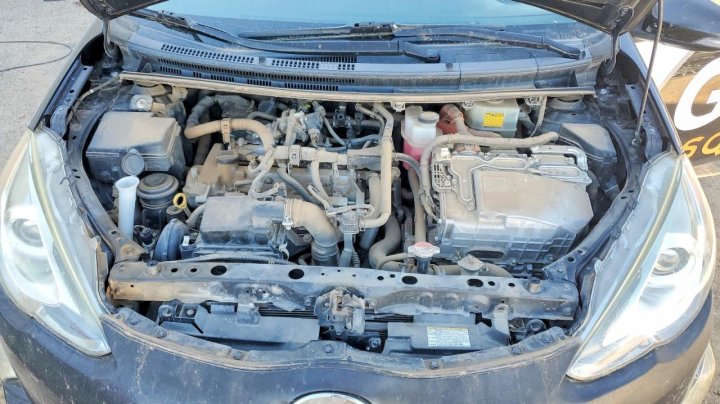Toyota Prius  2016