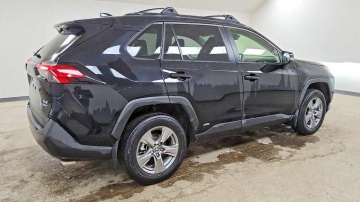 Toyota RAV4  2025