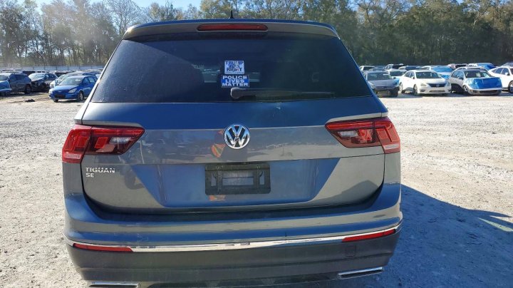 Volkswagen Tiguan  2021