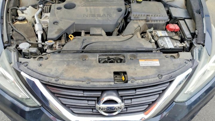 Nissan Altima  2016