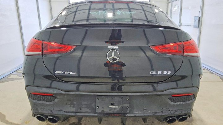 Mercedes-Benz GLE  2021