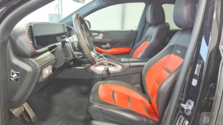 Mercedes-Benz GLE  2021