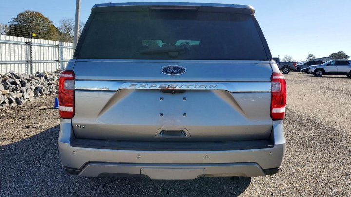 Ford EXPEDITION  2021