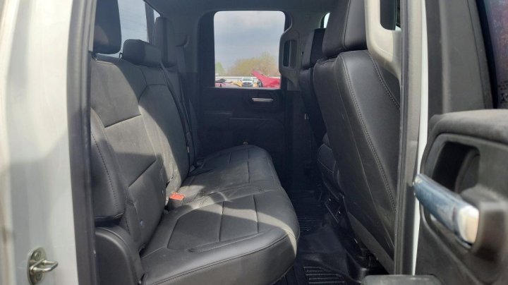 Chevrolet Silverado  2021