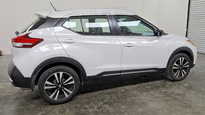 Nissan Kicks  2020
