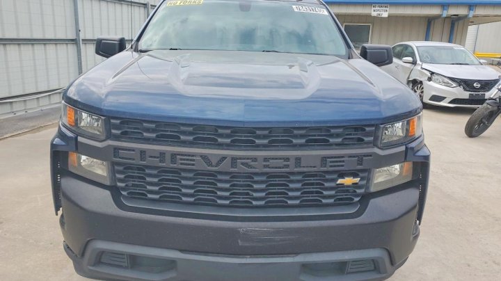 Chevrolet Silverado  2021