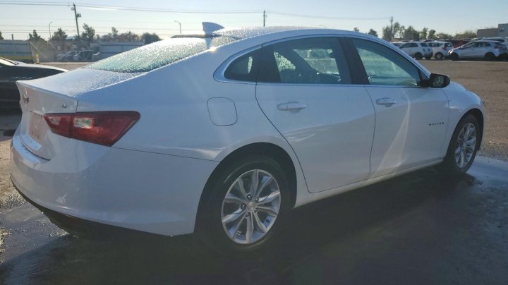 Chevrolet Malibu  2023