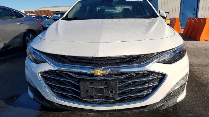 Chevrolet Malibu  2023