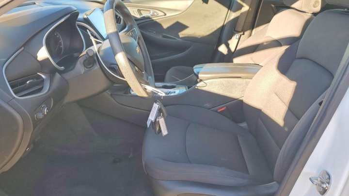 Chevrolet Malibu  2023