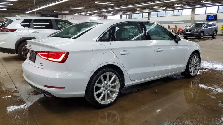 Audi A3  2015