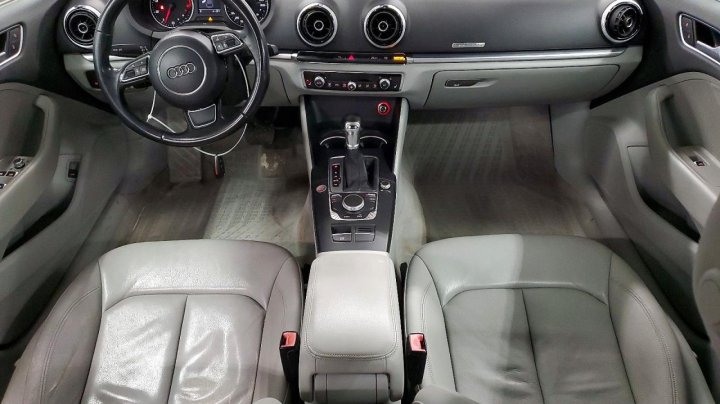 Audi A3  2015