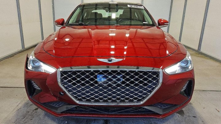 Genesis G70  2021