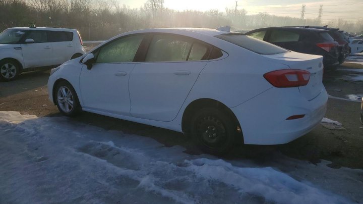 Chevrolet CRUZE  2018