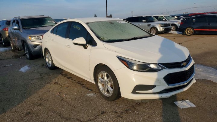 Chevrolet CRUZE  2018