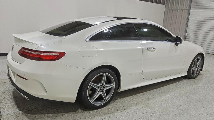 Mercedes-Benz E  2019