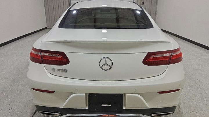 Mercedes-Benz E  2019