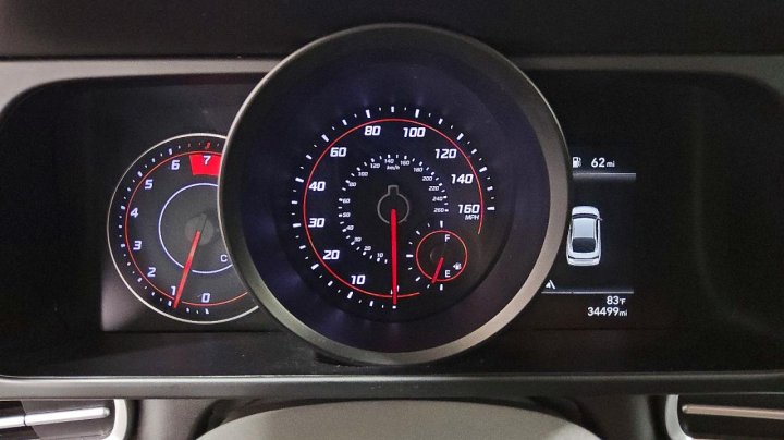 Hyundai Elantra  2023