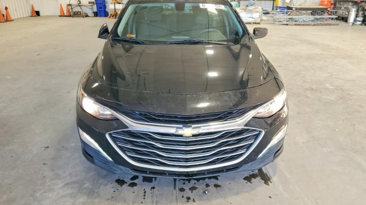 Chevrolet Malibu  2021