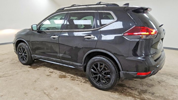 Nissan ROGUE  2018