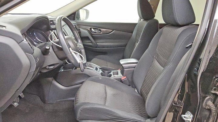 Nissan ROGUE  2018