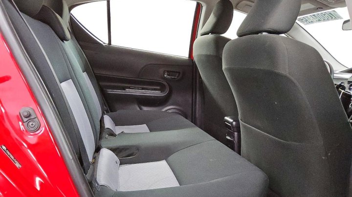 Toyota Prius  2018