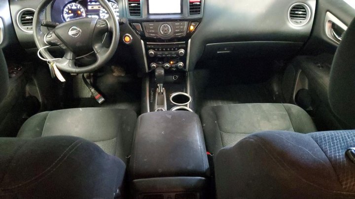 Nissan Pathfinder  2015