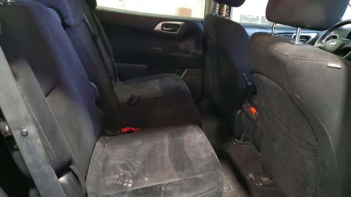 Nissan Pathfinder  2015