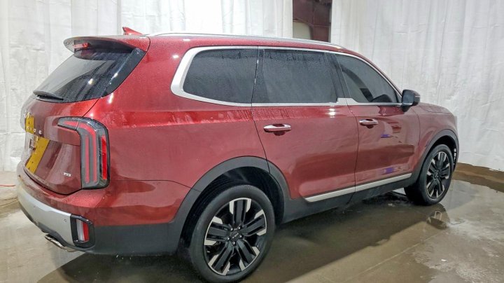 KIA TELLURIDE  2023