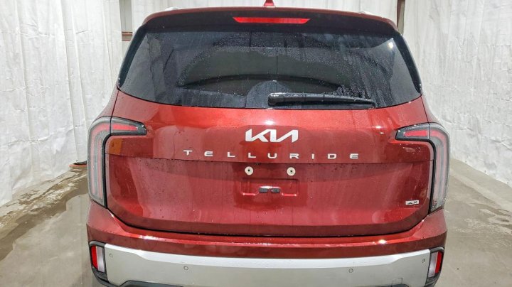 KIA TELLURIDE  2023