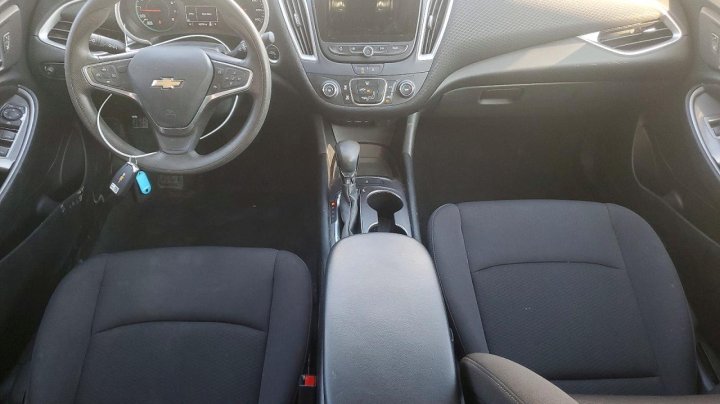 Chevrolet Malibu  2022