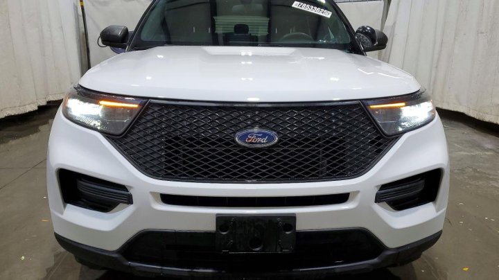 Ford Explorer  2023