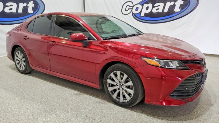 Toyota Camry  2019