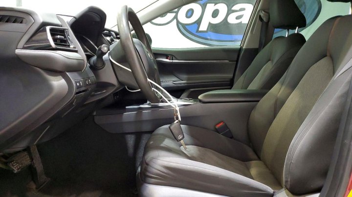 Toyota Camry  2019