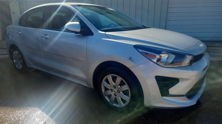KIA RIO  2023