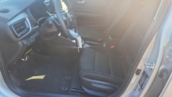 KIA RIO  2023