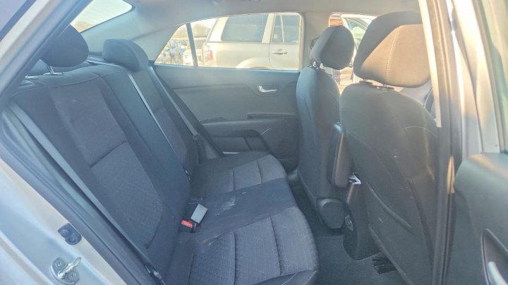 KIA RIO  2023