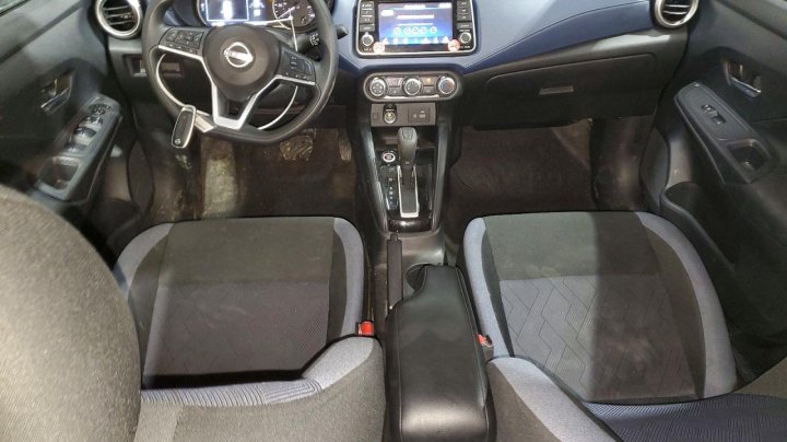 Nissan Versa  2025