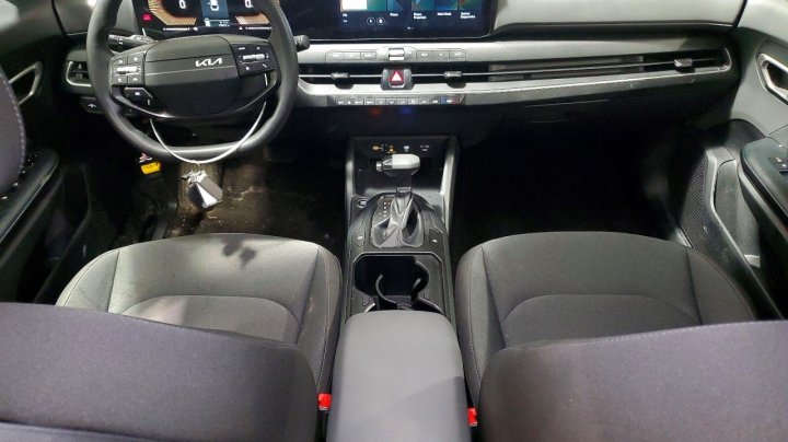 KIA K4  2025