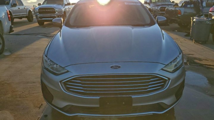 Ford FUSION  2020